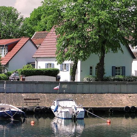 Auster, Direkt Am Alten Strom Rostock Kültér fotó